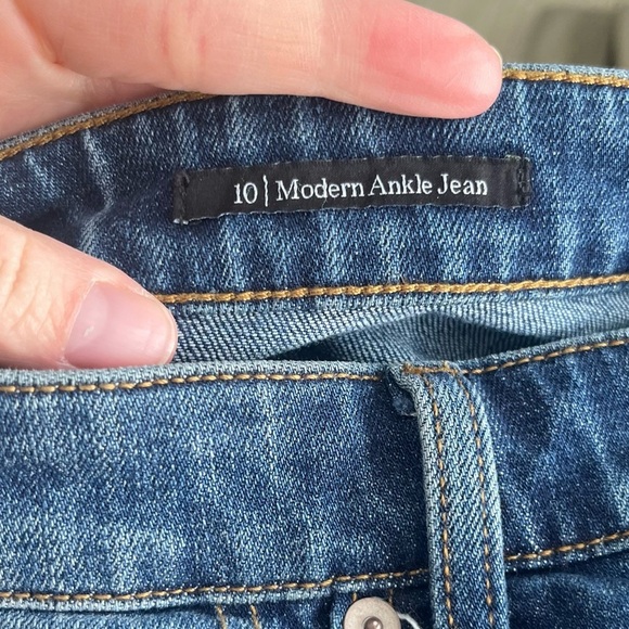 Talbots Jeans Women’s 10 Modern Ankle Jeans Green Velvet Stripe - Picture 6 of 7